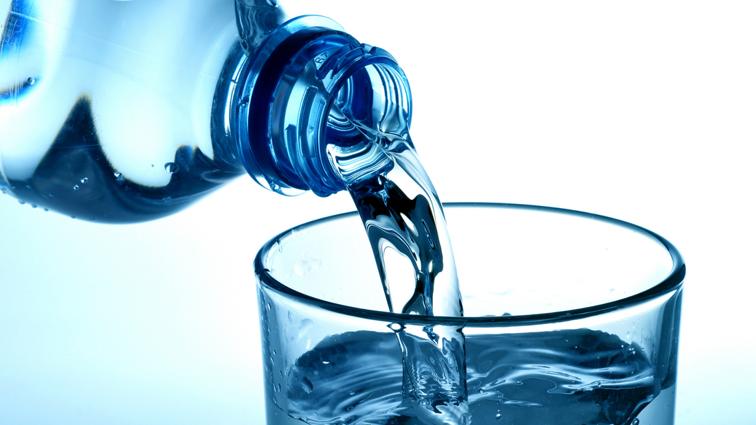A Importância da Hidratação Diária: Quanta Água Devemos Beber?